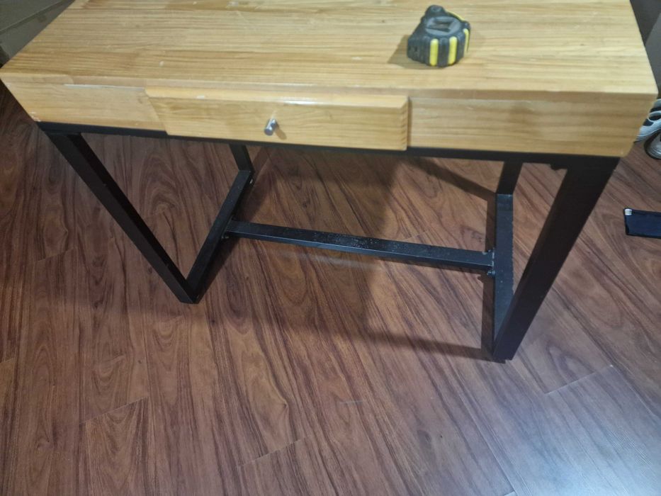 Mesa ou secretária