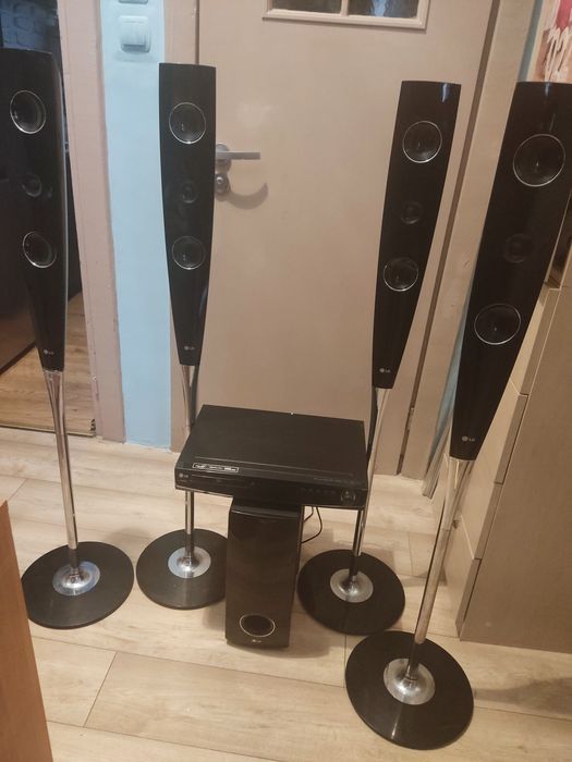 Kino domowe LG stan jak na zdjęciach