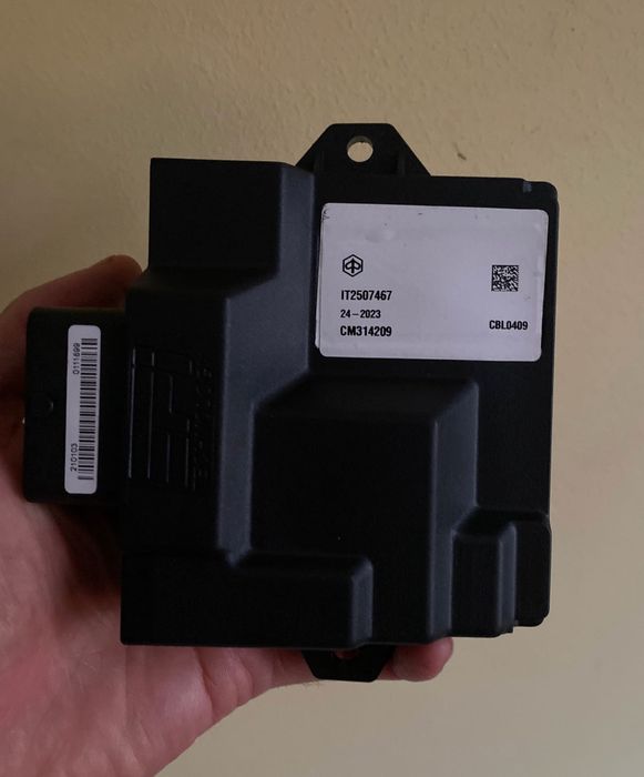 ECU Engine CDI Piaggio Vespa Primavera