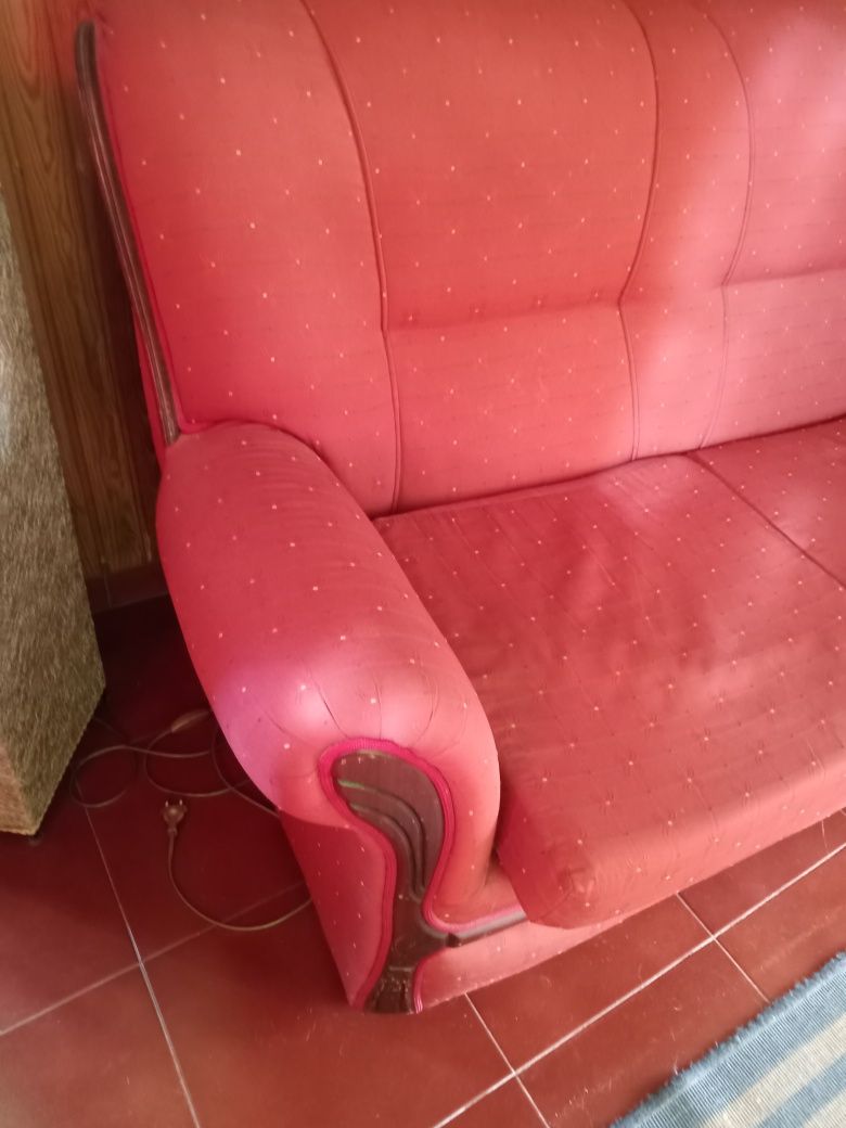 Vendo sofá de dois lugares em muito bom estado