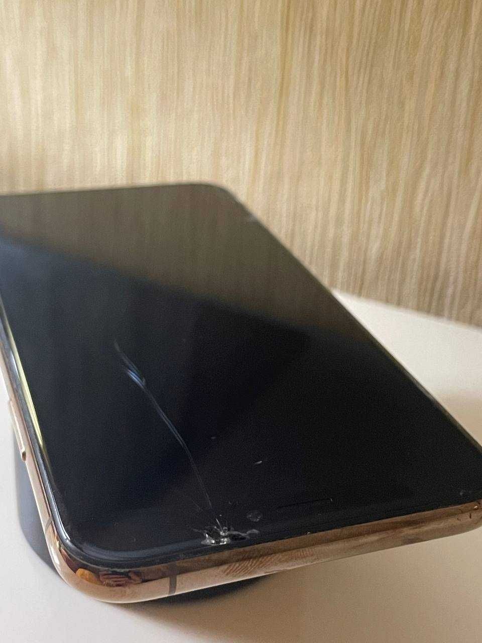 IPhone XS на 64 GB