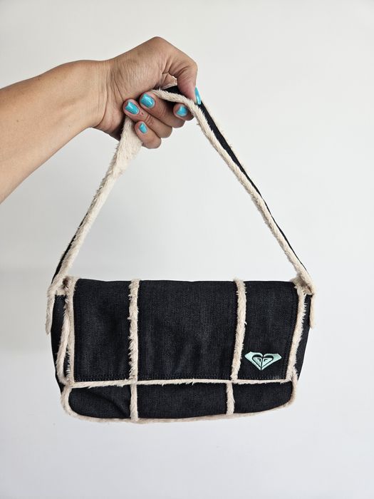 Mala da QuikSilver em ganga com pêlo