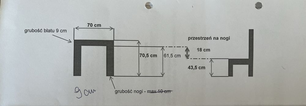 Komplet - stół wraz z 4 krzesłami