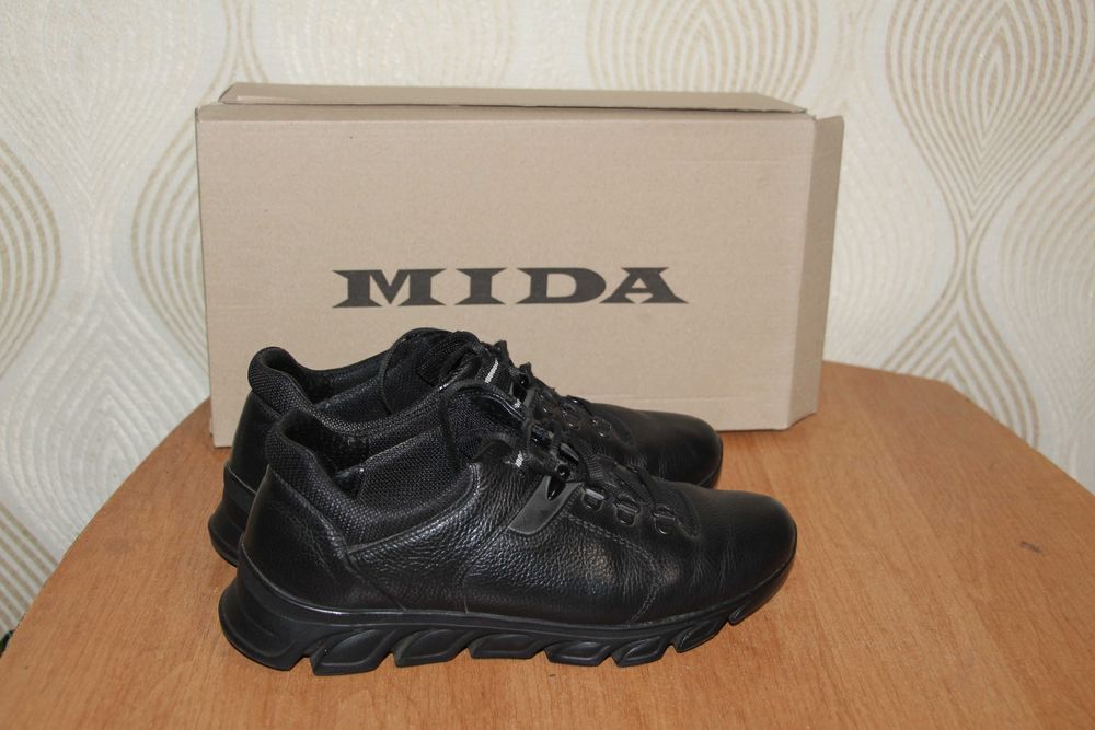 Наnівчеpевиkи чоловічі шkіpa MIDA 40