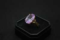 Золотое кольцо с розовым сапфиром 8 карат