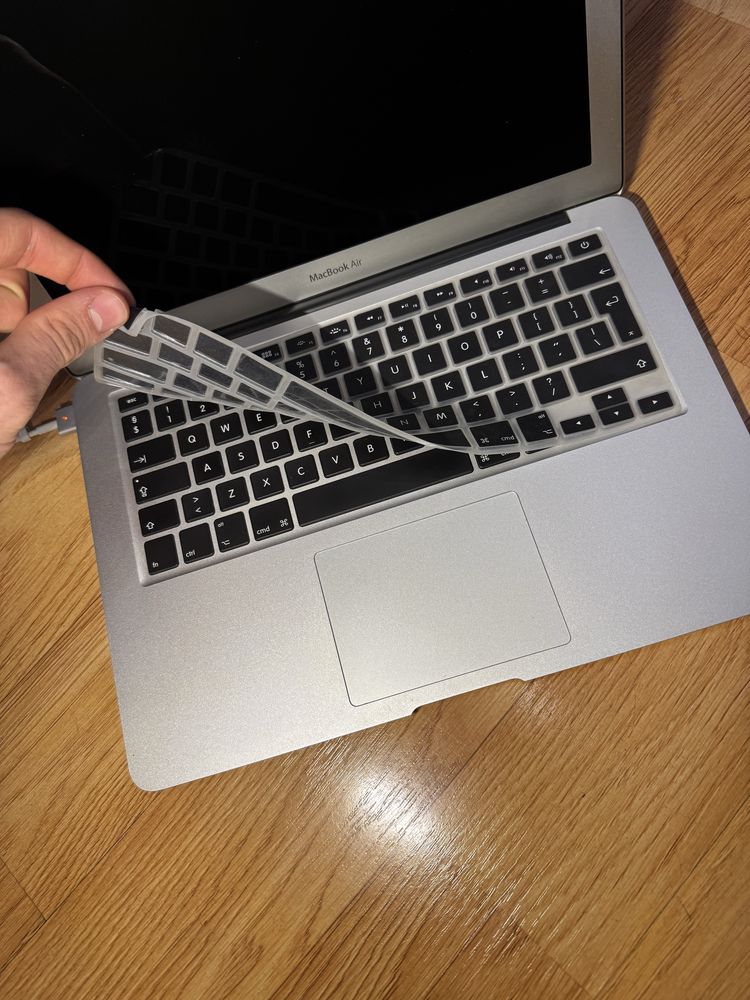 Apple Macbook Air 2017 13,3 sprawny laptop iphone ipad super stan