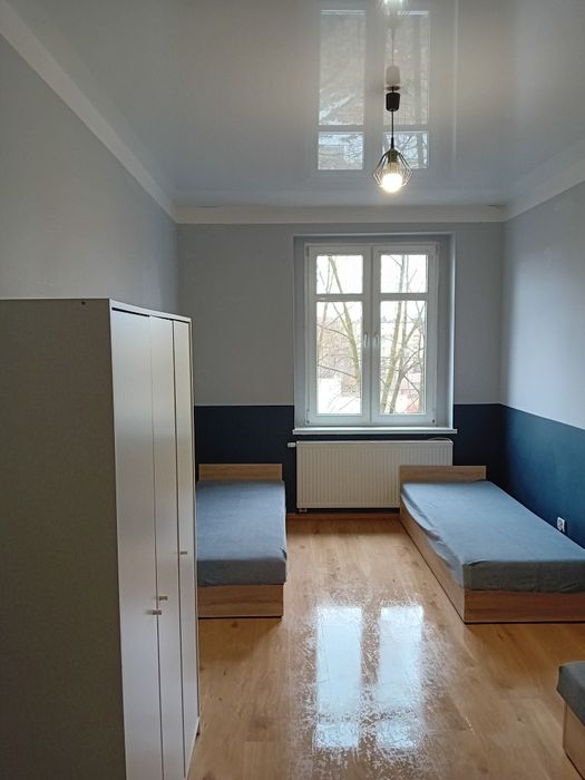 Mieszkanie dla 10-12 Pracowników Po remoncie.