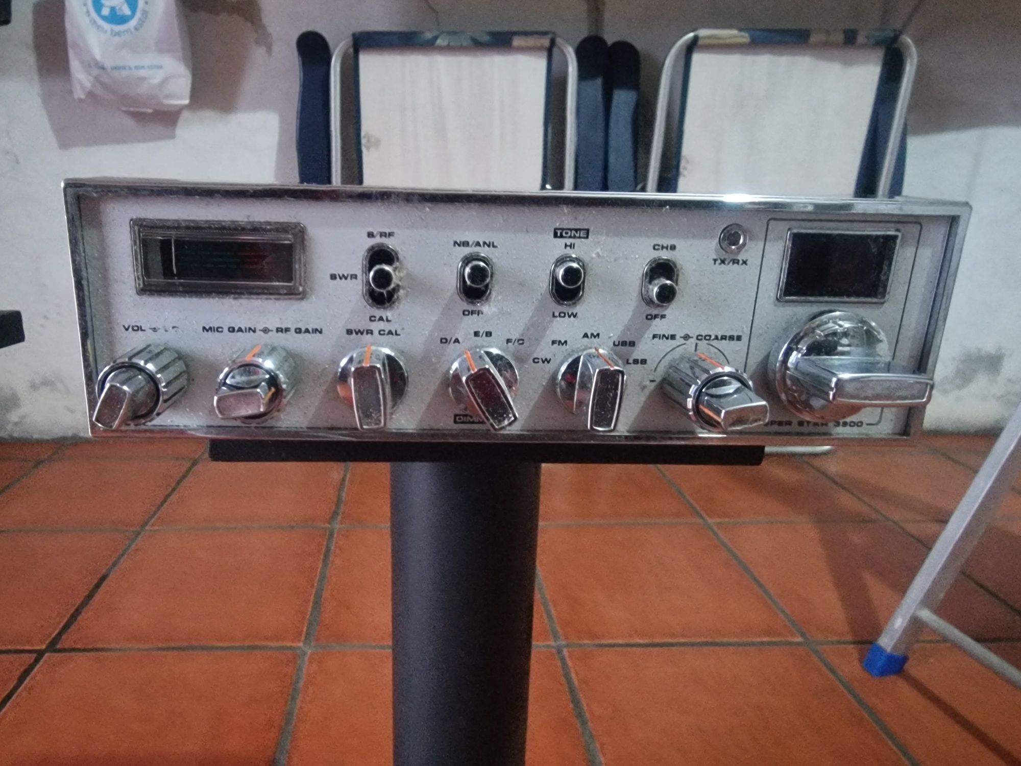 Radio e antena, para macanudo