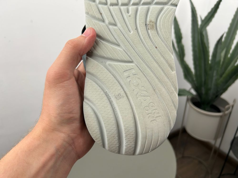 Оригінал! Тапочки шльопки вєтнамки Hoka Refovery Flip 46 розмір 03689