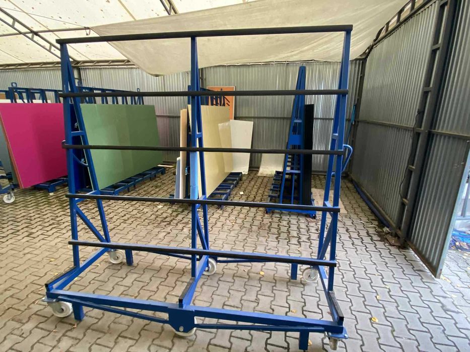 Stojaki / wózki transportowe do szkła, szyb na kółkach
