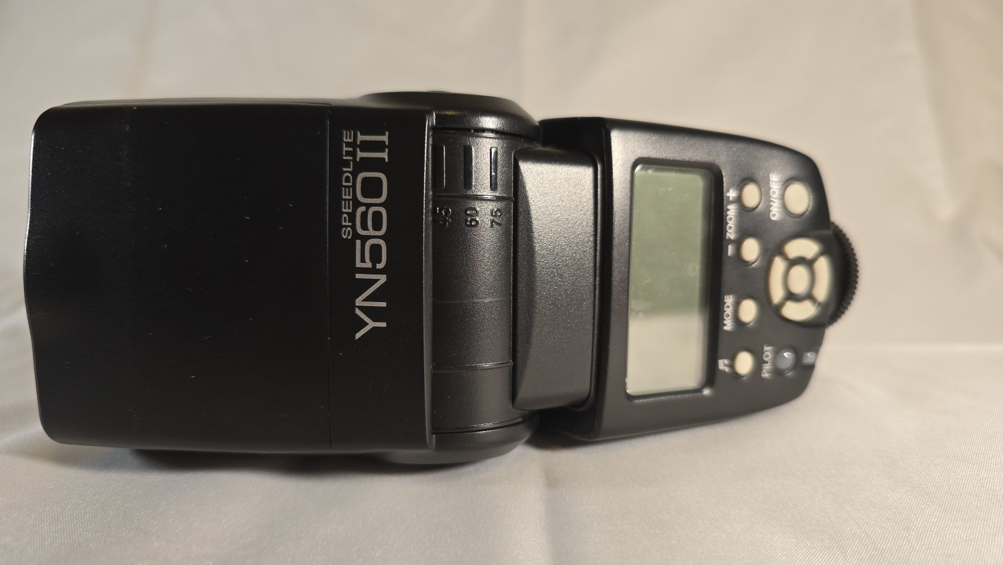 Lampa reporterska Yongnuo Speedlite YN 560 II