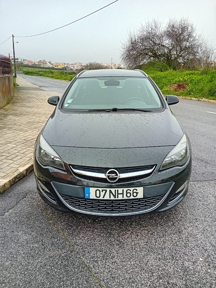 Carrinha Opel Astra Sports Tourer