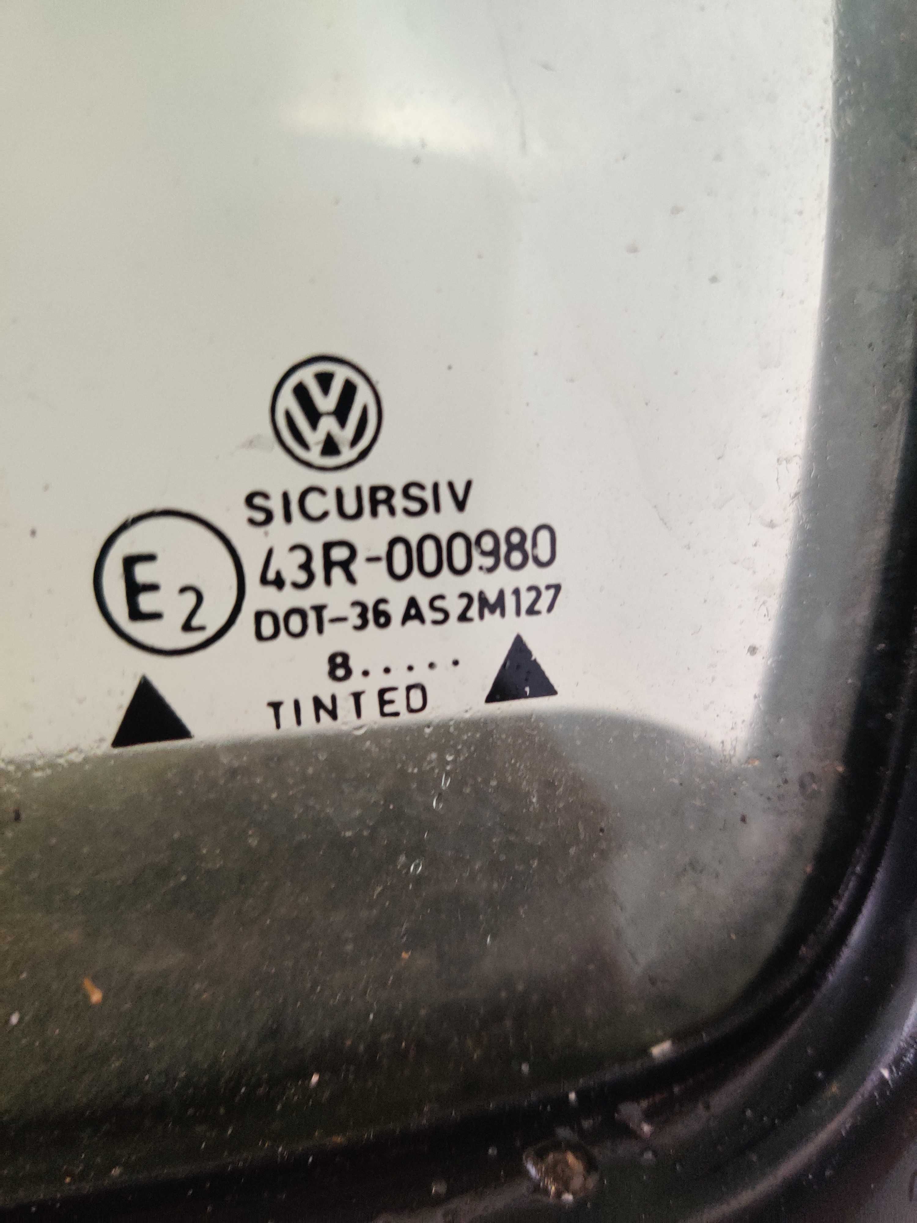 VolksWagen VW Bora Drzwi Lewe Tylnie Lewy Tył Lakier LA7W