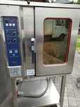 Piec konwekcyjno parowy Electrolux