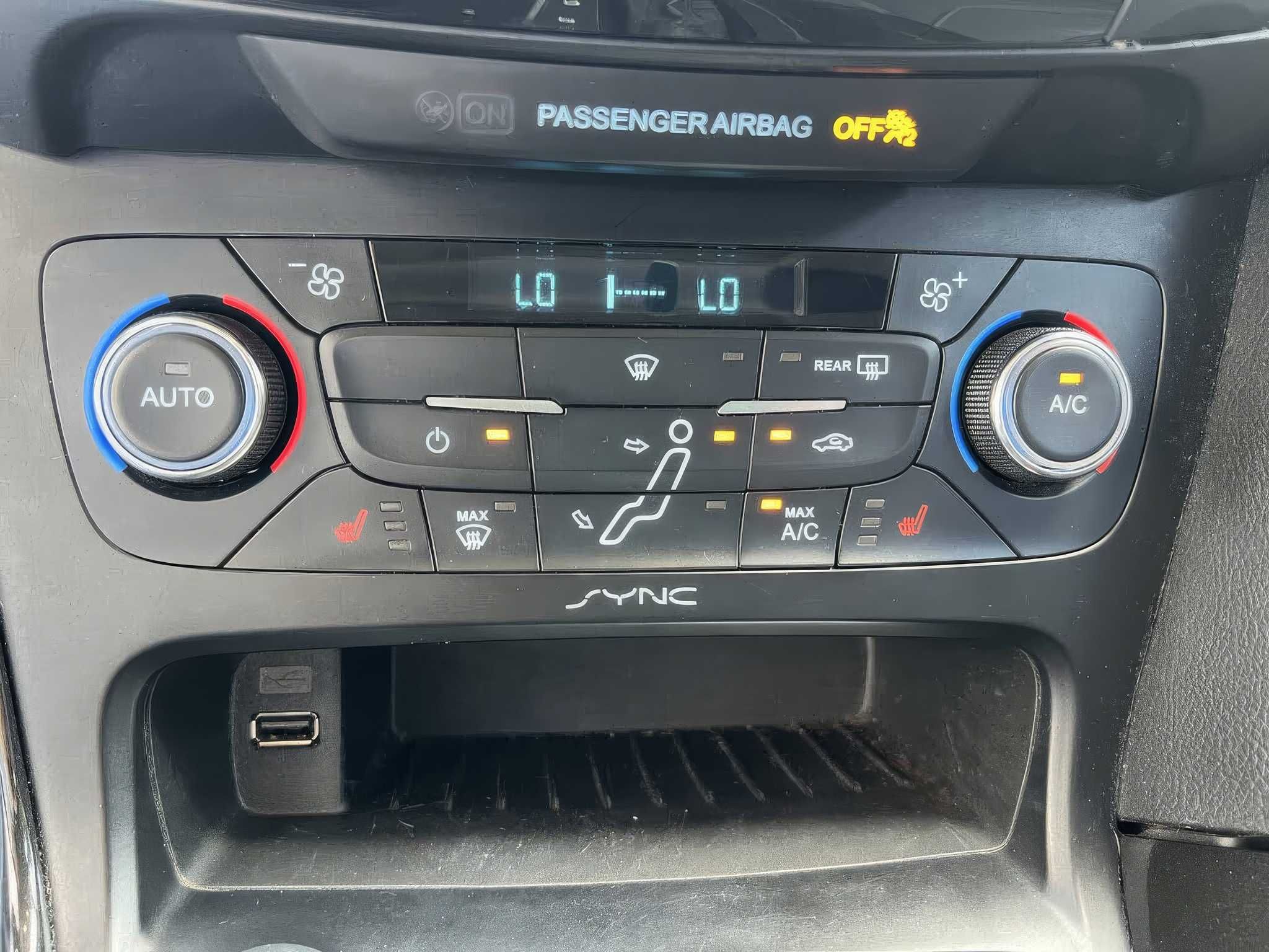 2017 Ford Focus Titanium