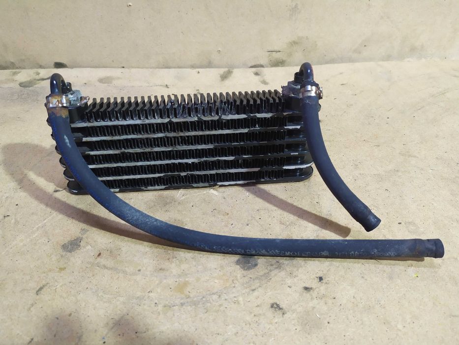 Радіатор охолодження палива радиатор топлива Мерседес W210