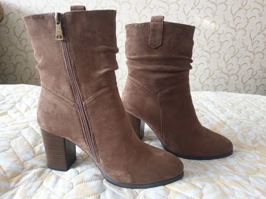 Полусапожки! (Замшевые) - Идеальные! 38р-р!