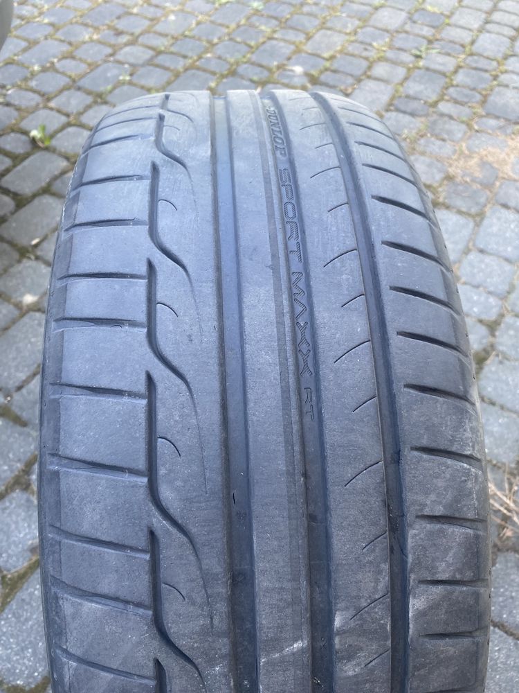 Dunlop sport maxx 235/40 R19