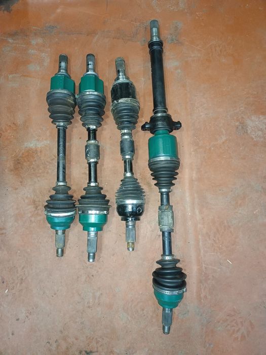 Полуось Мазда 5 кузов CR