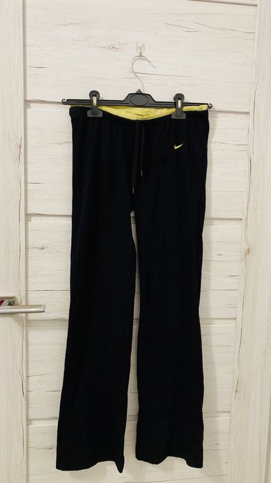 Spodnie nike czarne sportowe dresowe