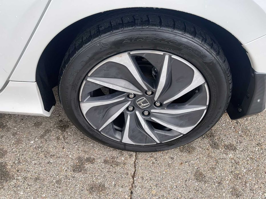 Honda Insight      2020