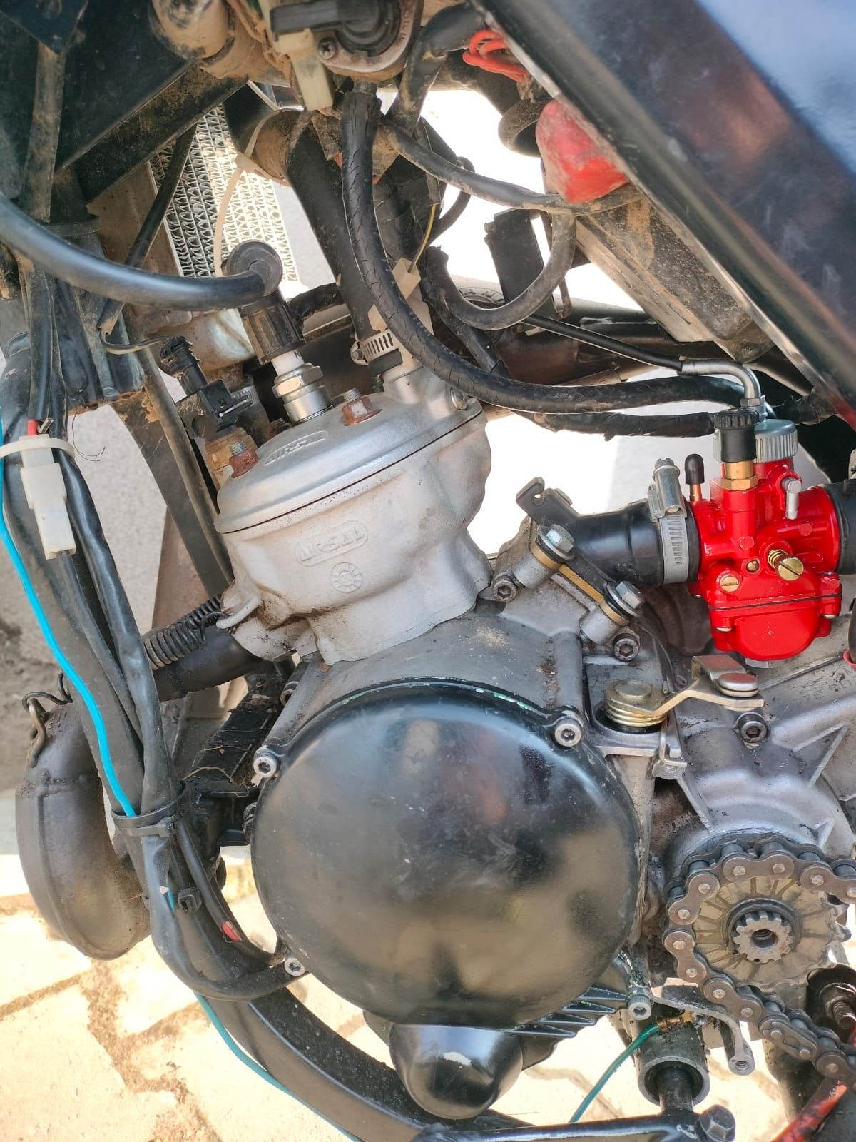 Honda hm 80 cross. (Senda. Beta)
