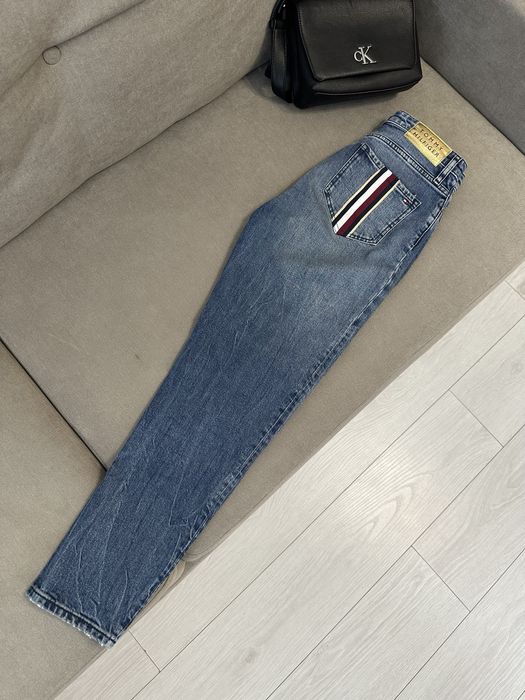Джинси мом tommy hilfiger , джинси мом
