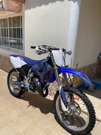 Mota Yamaha yz125cc