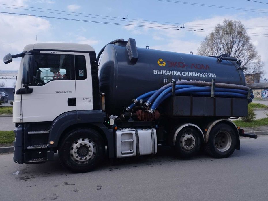 Заказ илососа. Срочная откачка ям и канализации