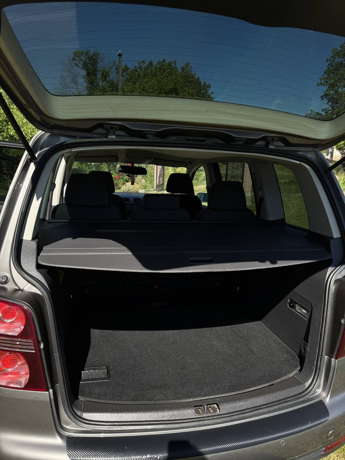 Volkswagen Touran 2007 рік 1,4 TSI бензин механіка.