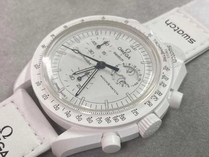 Bioceramiczna misja Moonswatch do fazy księżyca Snoopy