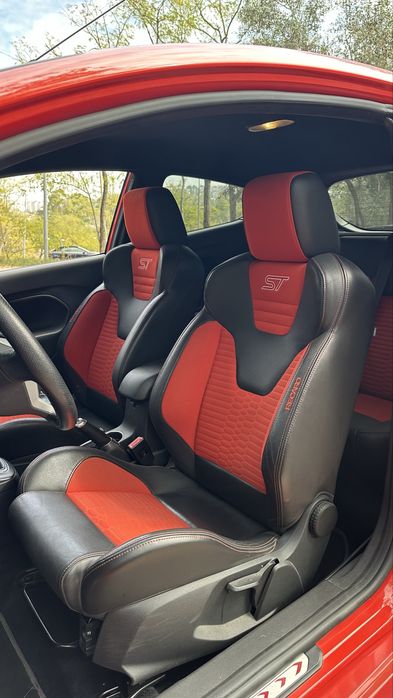 Ford Fiesta ST 1.6 182 cv