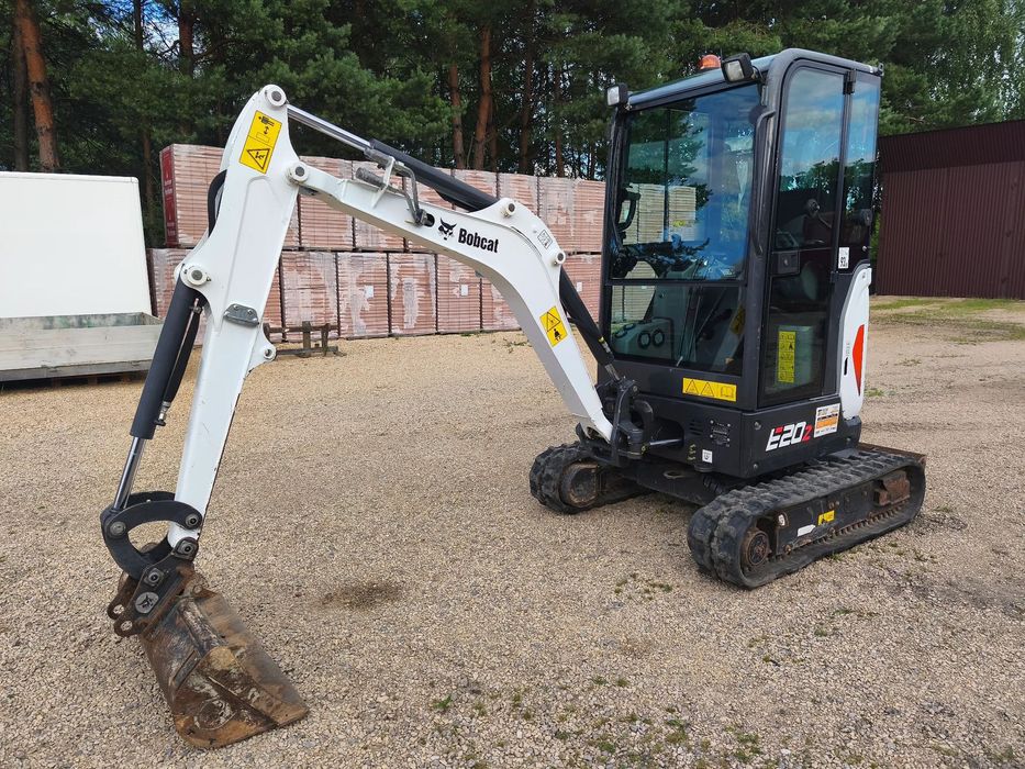 Bobcat E20  - JCB 19C - Krajowe - Przyczepa Brenderup