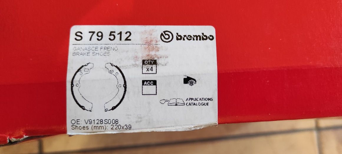 Szczęki hamulcowe BREMBO Suzuki Samurai, Jimny, P 79 512