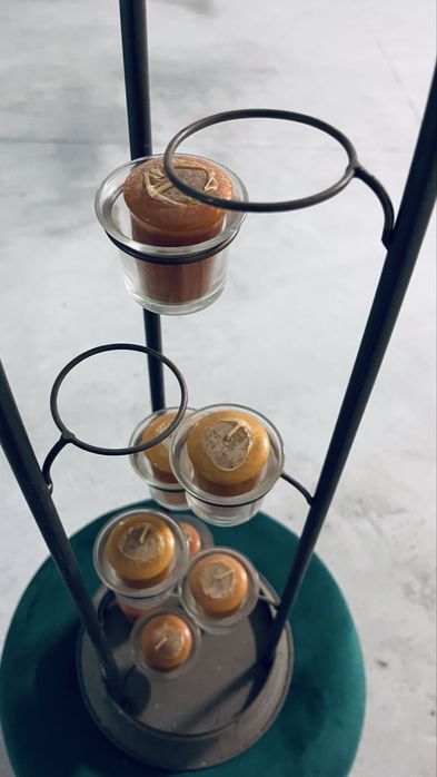 Porta-velas vintage em metal cobreado