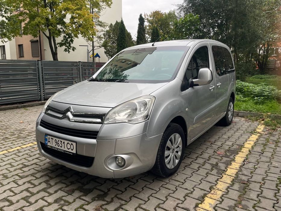 Citroën Berlingo II Multispace b9
