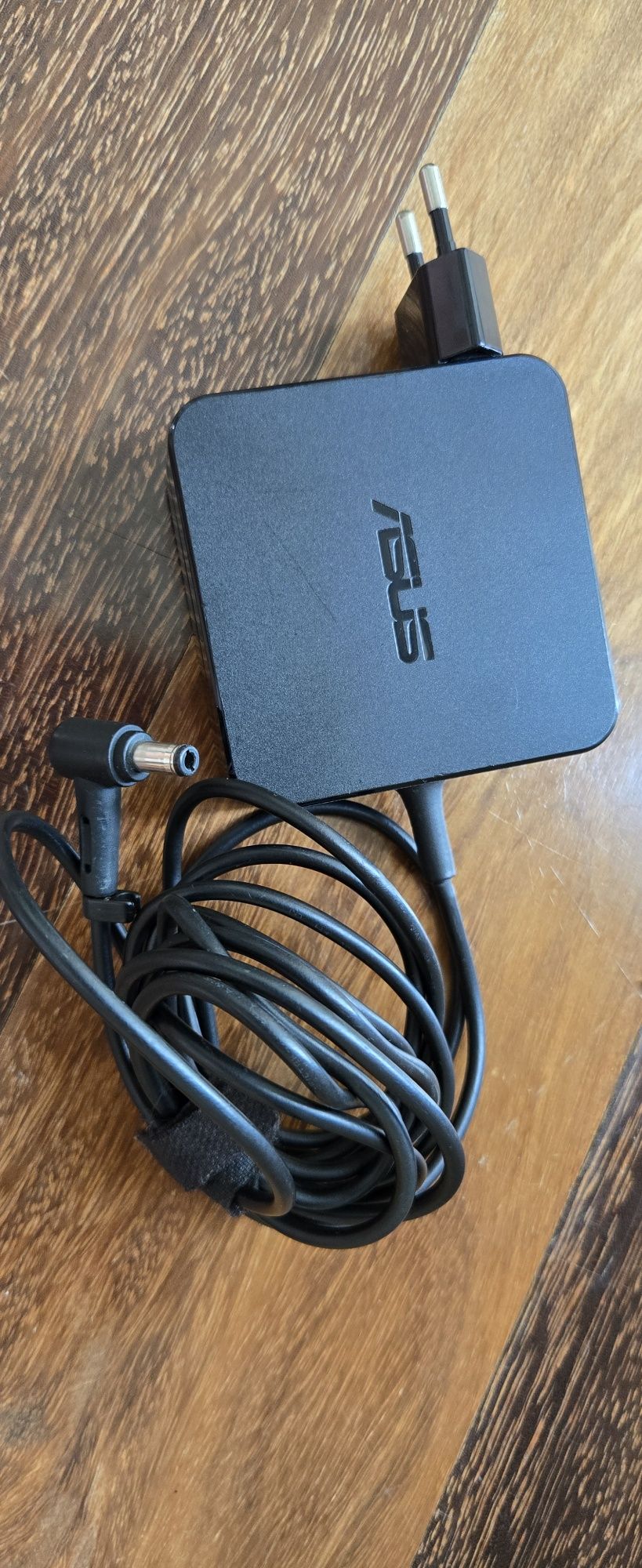 Carregador portatil AC Adapter ASUS