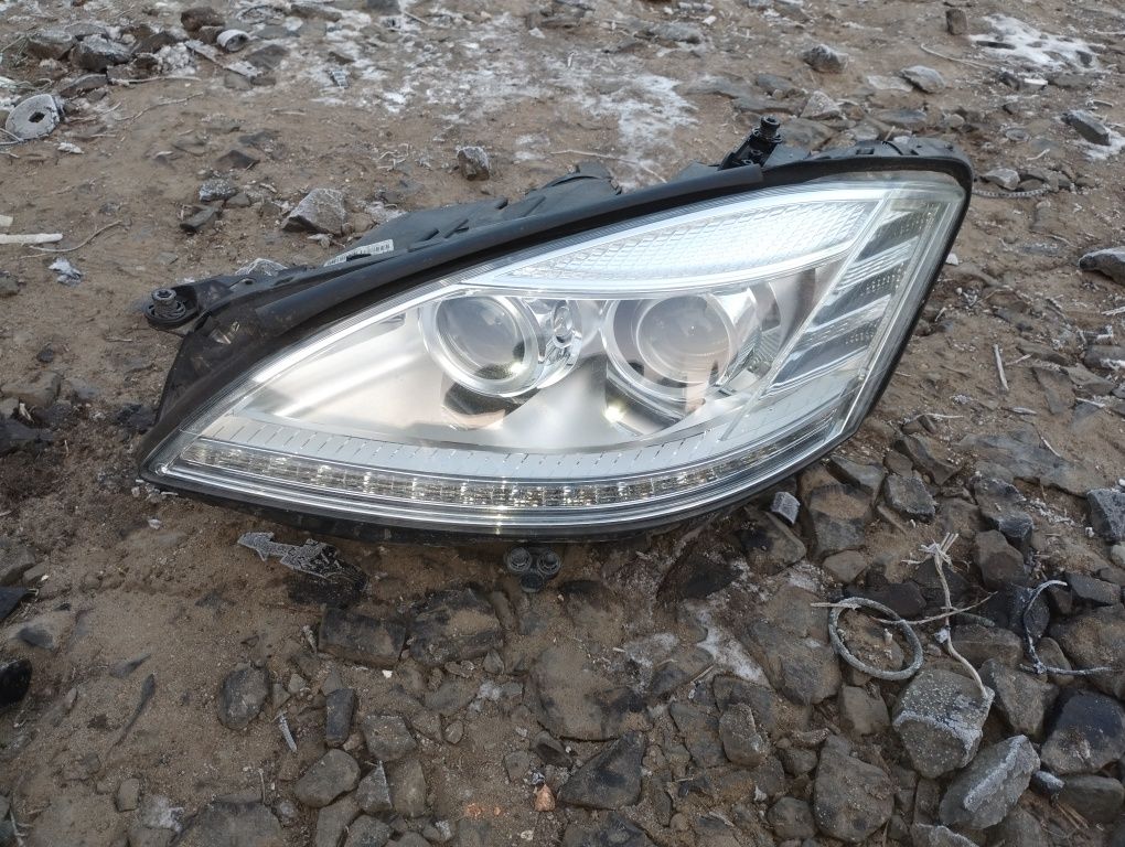 Фари фонарі фонарь фары Mercedes w220 w221 разборка шрот запчастини