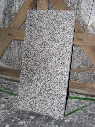 Плитка гранітна.