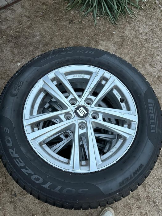 Alufelgi z oponami 215/60/16 seat 5x112 et 43