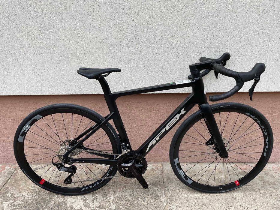 Rower szosowy Apex Soniq, full carbon, Shimano 105 12s, pakiet, hurt
