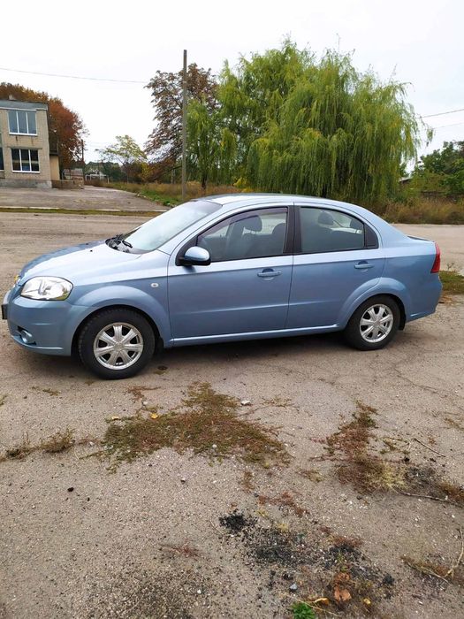 Продам автомобіль CHEVROLET AVEO,