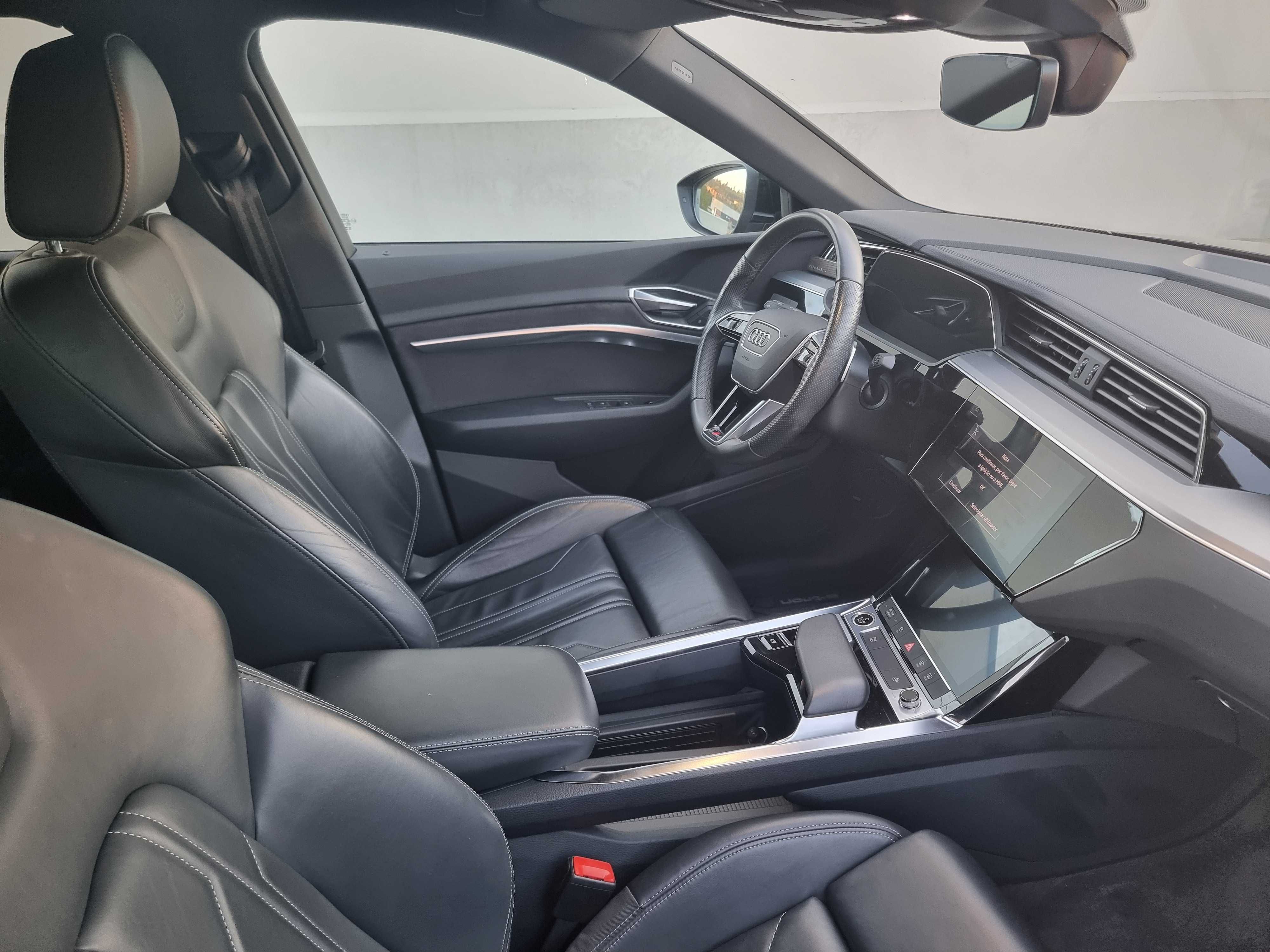 Audi Q8 SportBack S-Line
