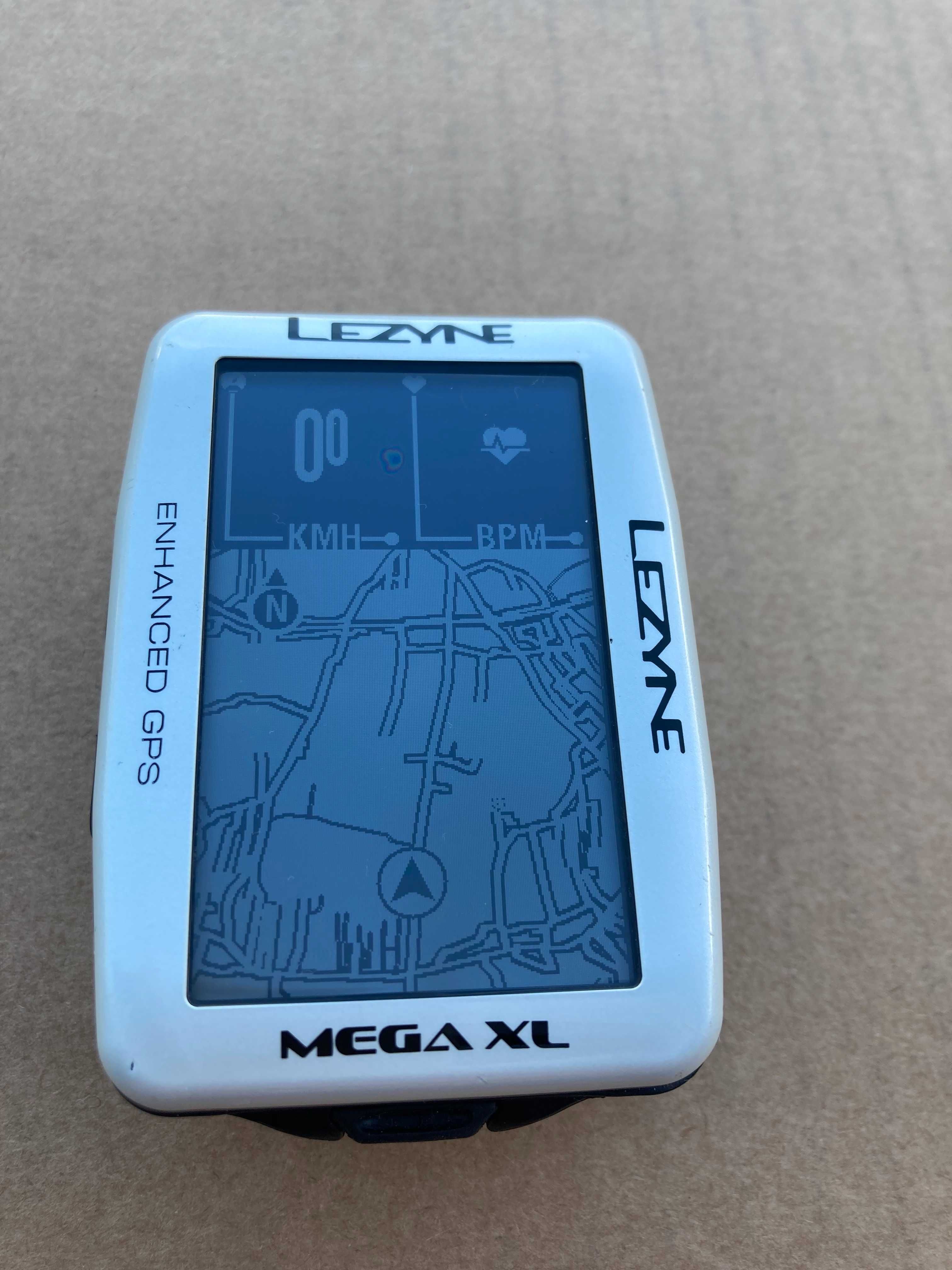 Lezyne Mega XL GPS komputer rowerowy