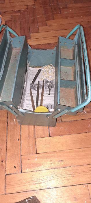 Ящик для инструмента