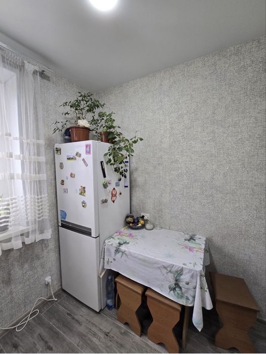 1 кімнатна квартира.Г.Жадова