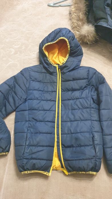 Куртка на хлопця