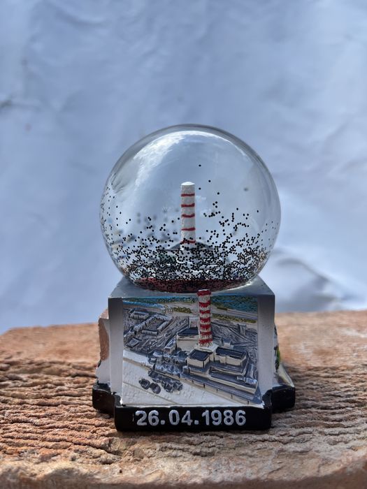 Снігова куля Чорнобиль 6,5 см