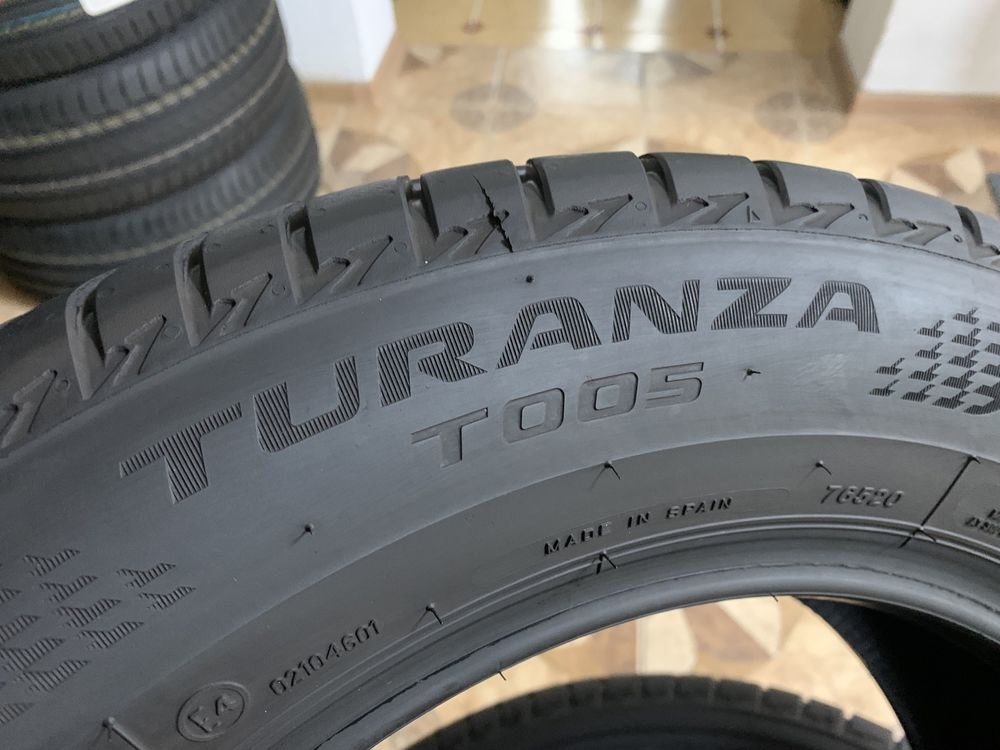 Комплект літніх шин 185/65/15 88Т Bridgestone TURANZA T005