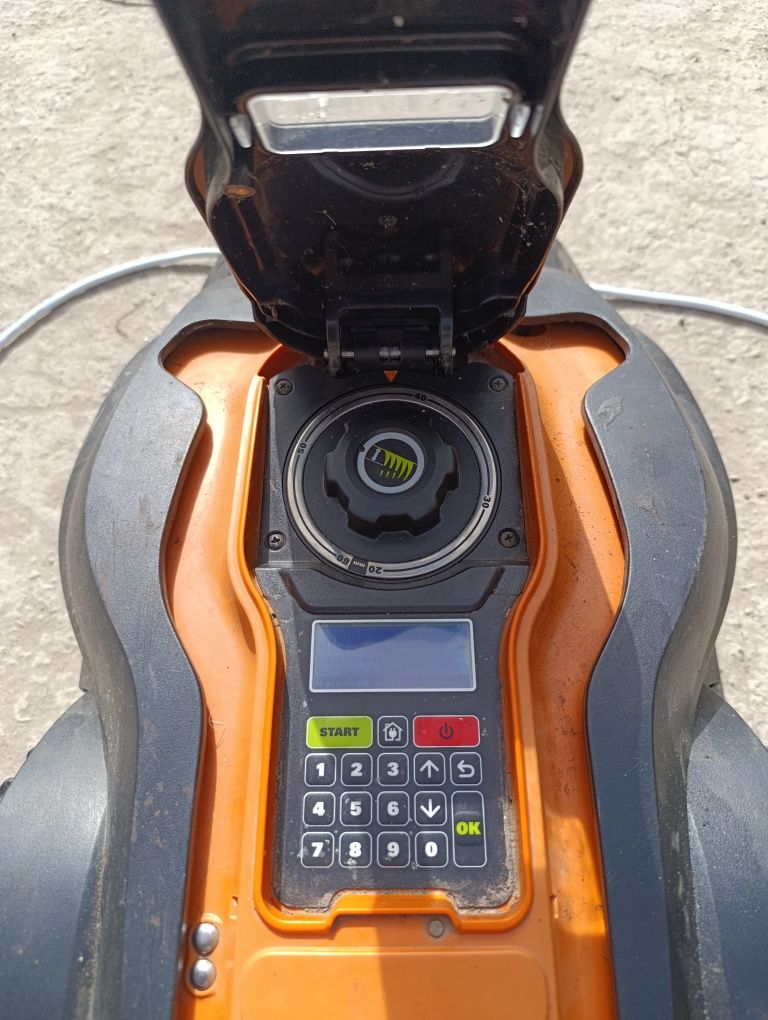 Газонокосарка робот Landroid Worx 790 E1 1000 квм на ЗЧ розборка